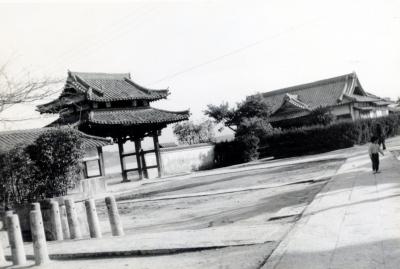 久米田寺　門