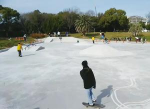 1月16日に、まなび中央公園にオープンした岸和田スケートパーク